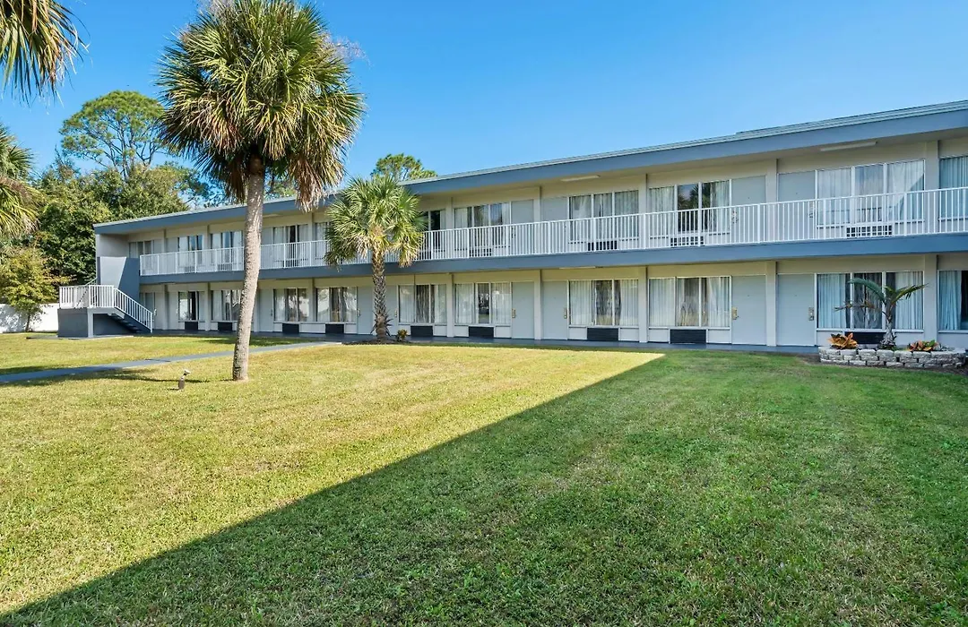 Econo Lodge Daytona Beach - Speedway-1
